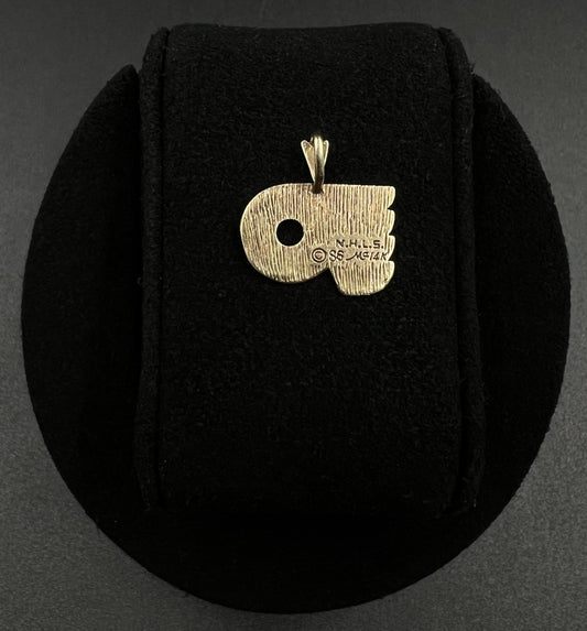.77” x .76” 14K Solid Yellow Gold Diamond Cut Flyers Pendant 1.89g | 4MM Bail MA