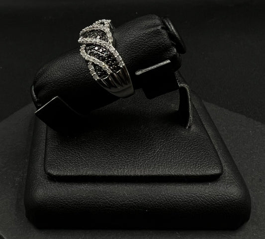 10K Semi-Solid White Gold Natural Diamond Twisted Ring Size 7 | 5.31g I Clarity