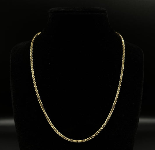 18” 14K Semi-Solid Yellow Gold Box Chain | 6.62g | 2.4mm | Italy | Lobster |