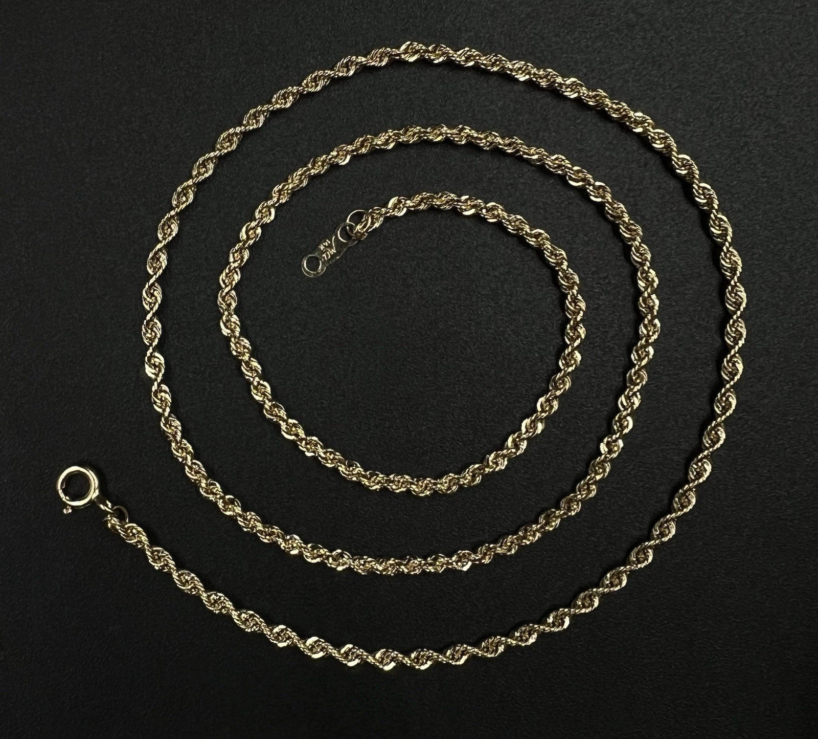 18.25” 14K Hollow Yellow Gold Rope Chain | 2.15g | 2.2MM | Lobster Clasp |