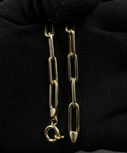 7.75” 14K Hollow Yellow Gold Paper Clip Bracelet | 5.42g | 5.8mm | Lobster Clasp