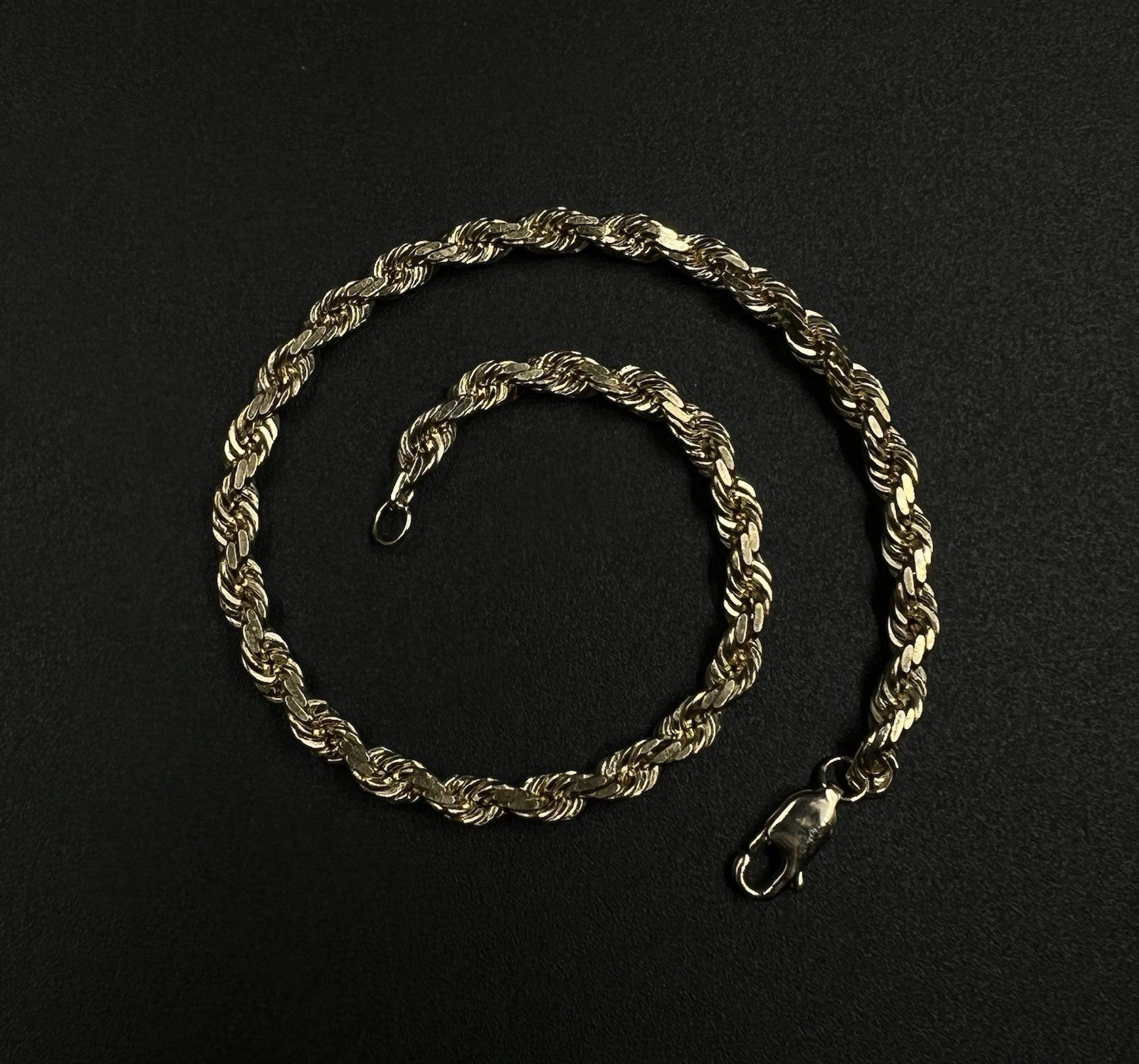 8” 10K Semi-Solid Yellow Gold Diamond Cut Rope Bracelet | 9.16g | 3.8MM Lobster