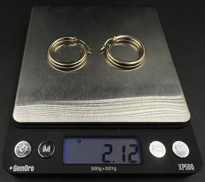 14K Hollow Yellow Gold Hoop Earrings | 2.11g | 1.06” Wide x .15” Thick | Hinged