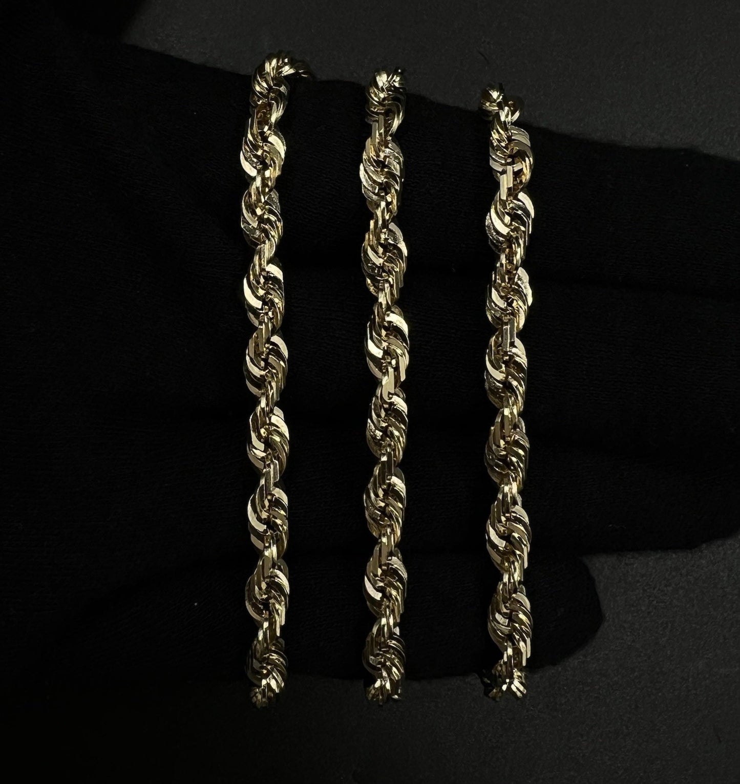 22.75” 10K Solid Yellow Gold Diamond Cut Rope Chain | 36.07g | 5.4MM | Lobster |