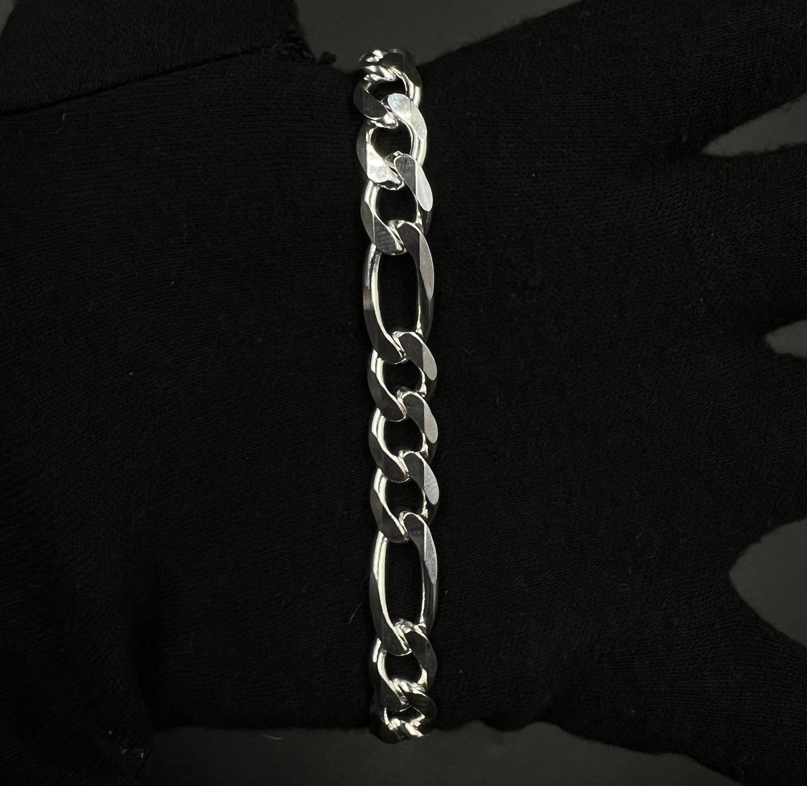 9” 925 Solid Sterling Silver Diamond Cut Figaro Bracelet 25.07g | 9.2mm | Italy