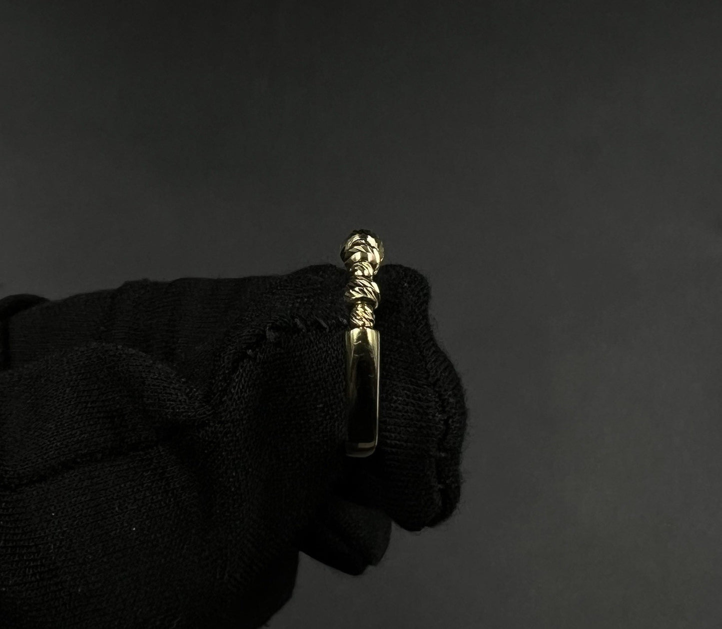 14K Solid Yellow Gold Diamond Cut Mooncut Bead Ring | Size 4.5 | 1.42g |