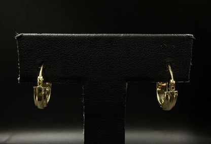 0.53” 14k Hollow Yellow Gold - Huggie Hoop Earrings | 0.98g | 0.15” Thick |