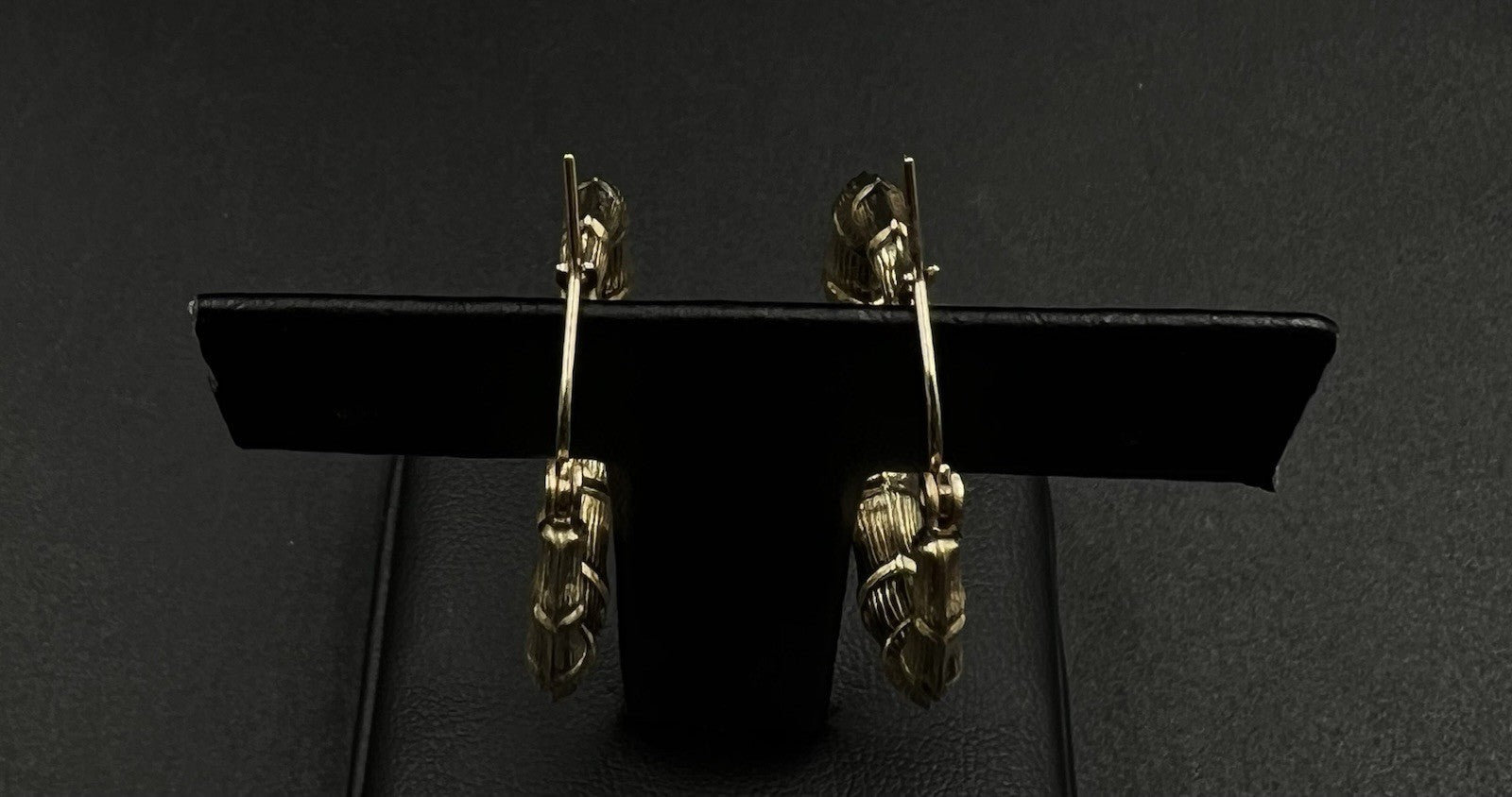 1.1” 10K Hollow Yellow Gold Bamboo Hoop Earrings | 3g | 5MM Thick |