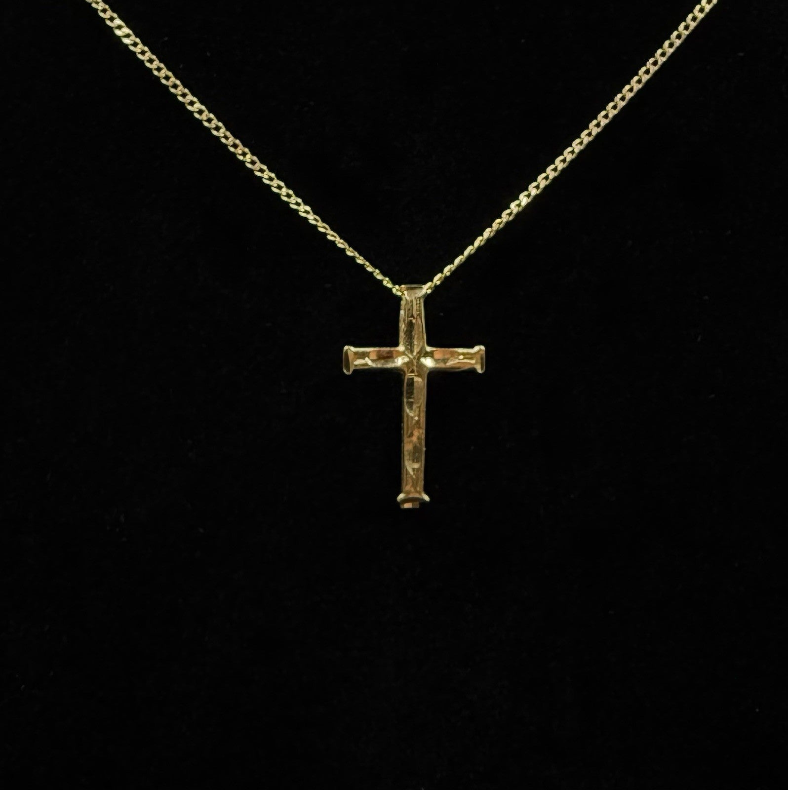 .46” 14K Solid Yellow Gold Diamond-Cut Cross Pendant | .55g | 2mm x 3.5mm Bail
