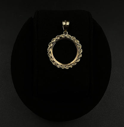 .96” 14K Solid Yellow Gold Rope Bezel Coin/Picture Pendant 2.47g | 4.5mm Bail |