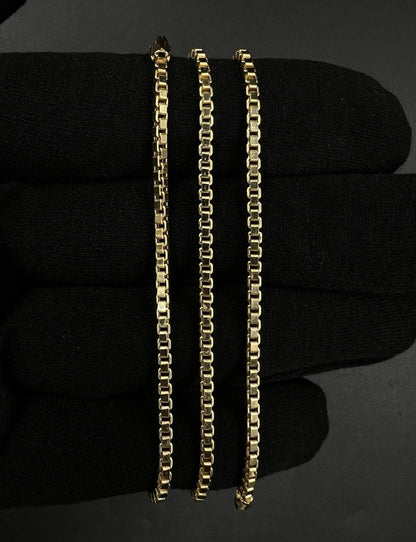 18” 14K Semi-Solid Yellow Gold Box Chain | 6.62g | 2.4mm | Italy | Lobster |