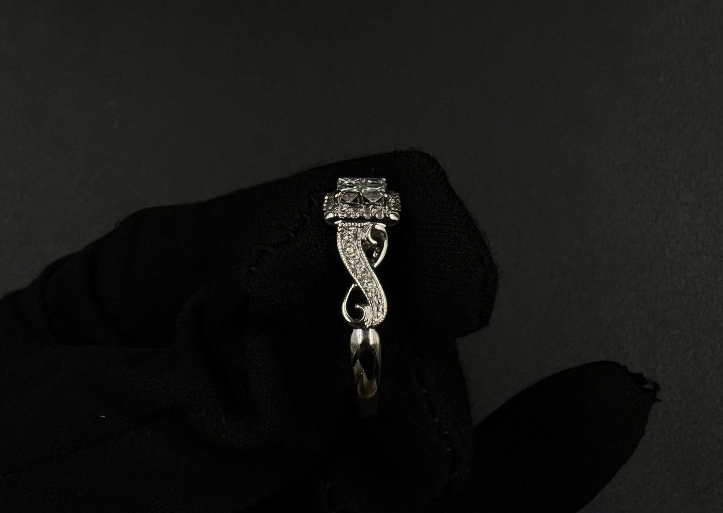 14K Solid White Gold Square Halo Natural Diamond Ring | Size 8 | ~1 ct | 5.76g |