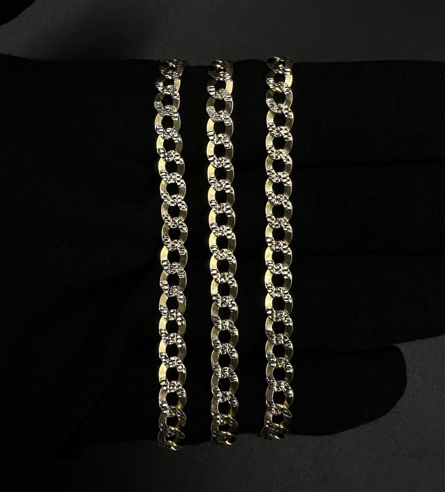 23.5” 10K Semi-Solid Yellow Gold Diamond Cut Cuban Chain | 16.68g | 5.5mm Italy