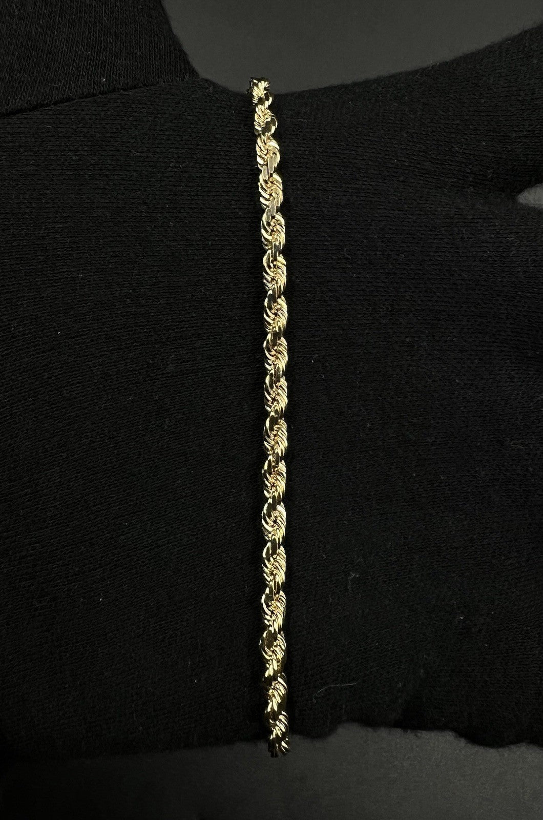8” 10K Semi-Solid Yellow Gold Diamond Cut Rope Bracelet | 9.16g | 3.8MM Lobster