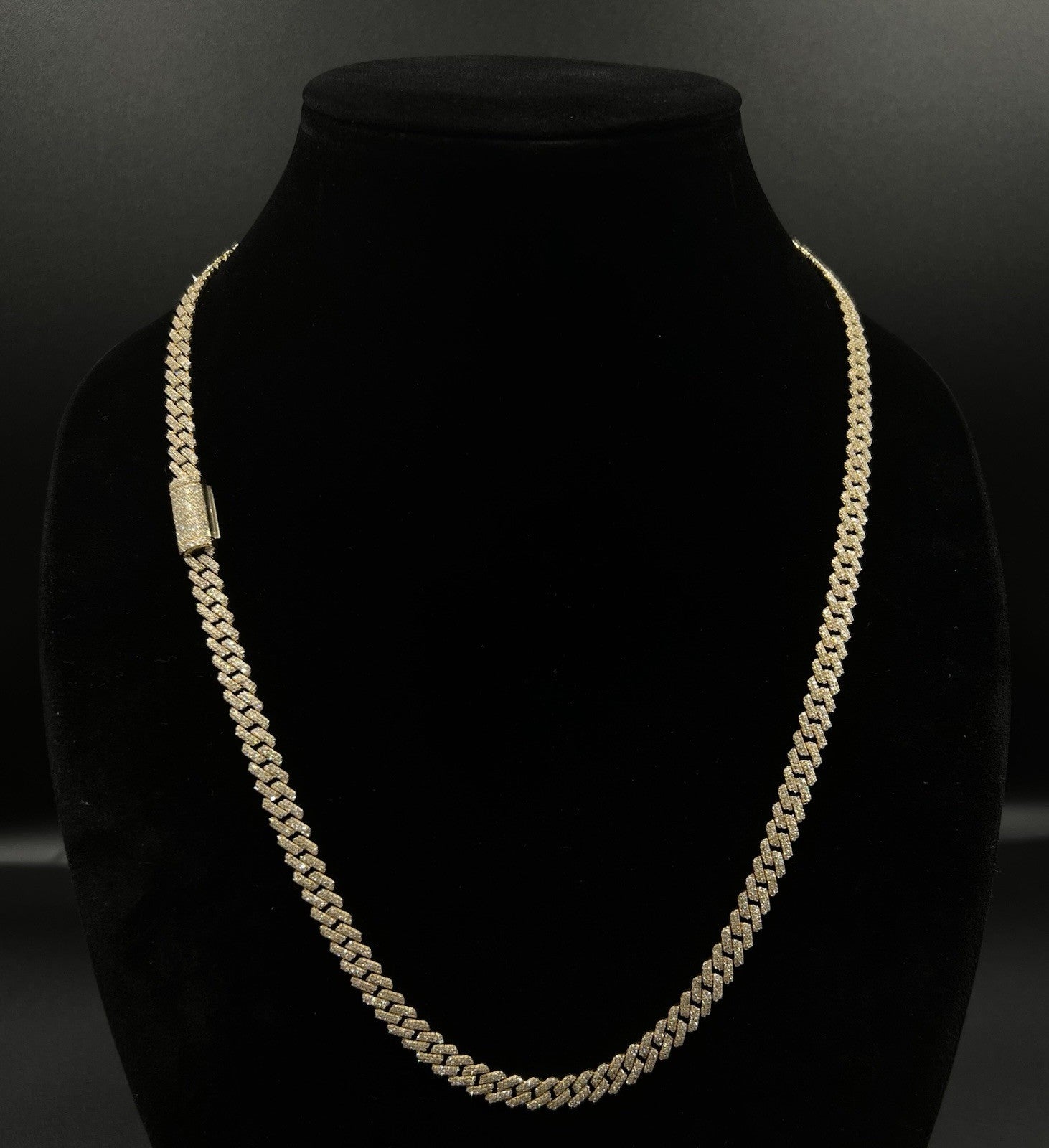 24” 10K Solid Gold Natural Diamond Miami Cuban Link Chain | 44.65g | 6ct | 6.9MM