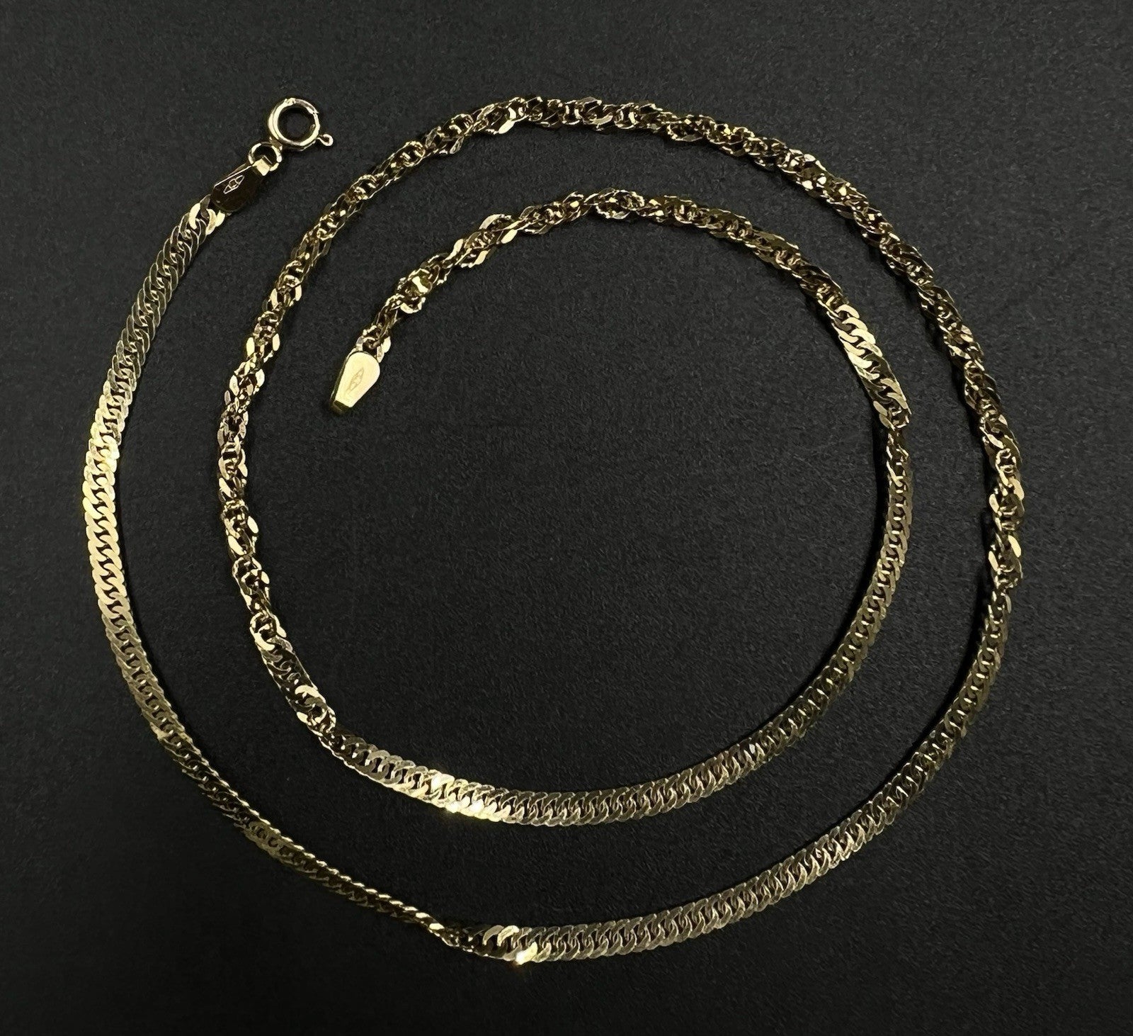 18” 9K Hollow Yellow Gold Singapore Chain | 4.54g | 2.8mm | Lobster Clasp |