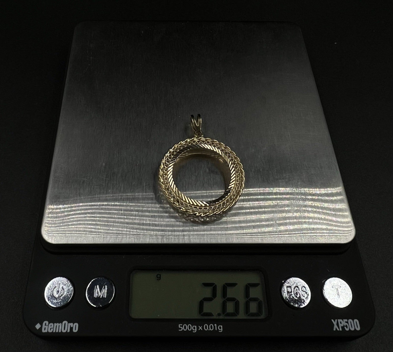 1.13” 14K Solid Yellow Gold Picture Pendant | 2.64g | 5MM Bail |