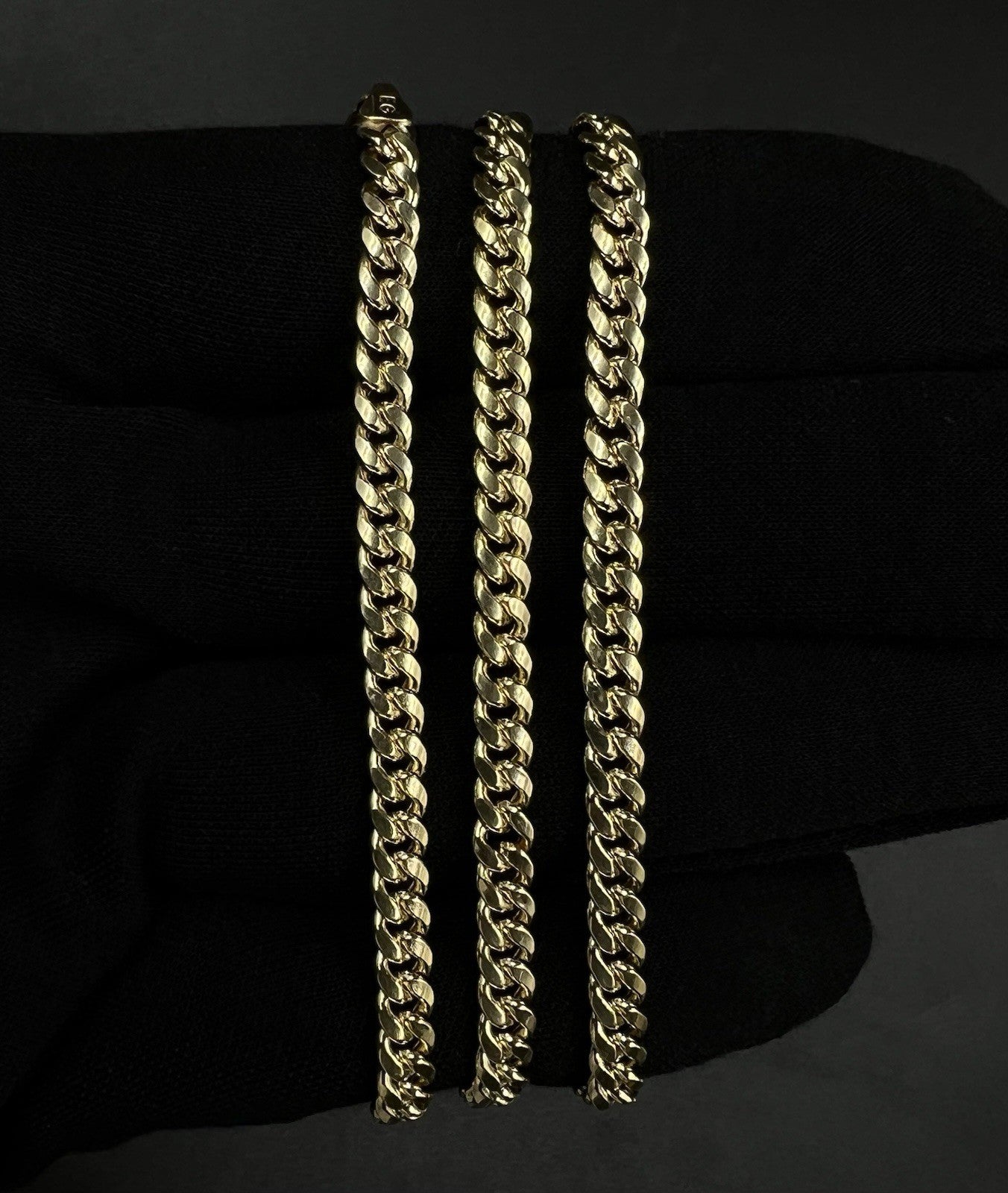 20” 10K Hollow Yellow Gold Miami Cuban Chain | 10.32g | 4.6mm | Lobster Clasp |