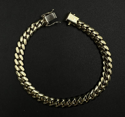 7.75” 10K Solid Yellow Gold Miami Cuban Bracelet | 27.57g | 6.8mm | Box Clasp |
