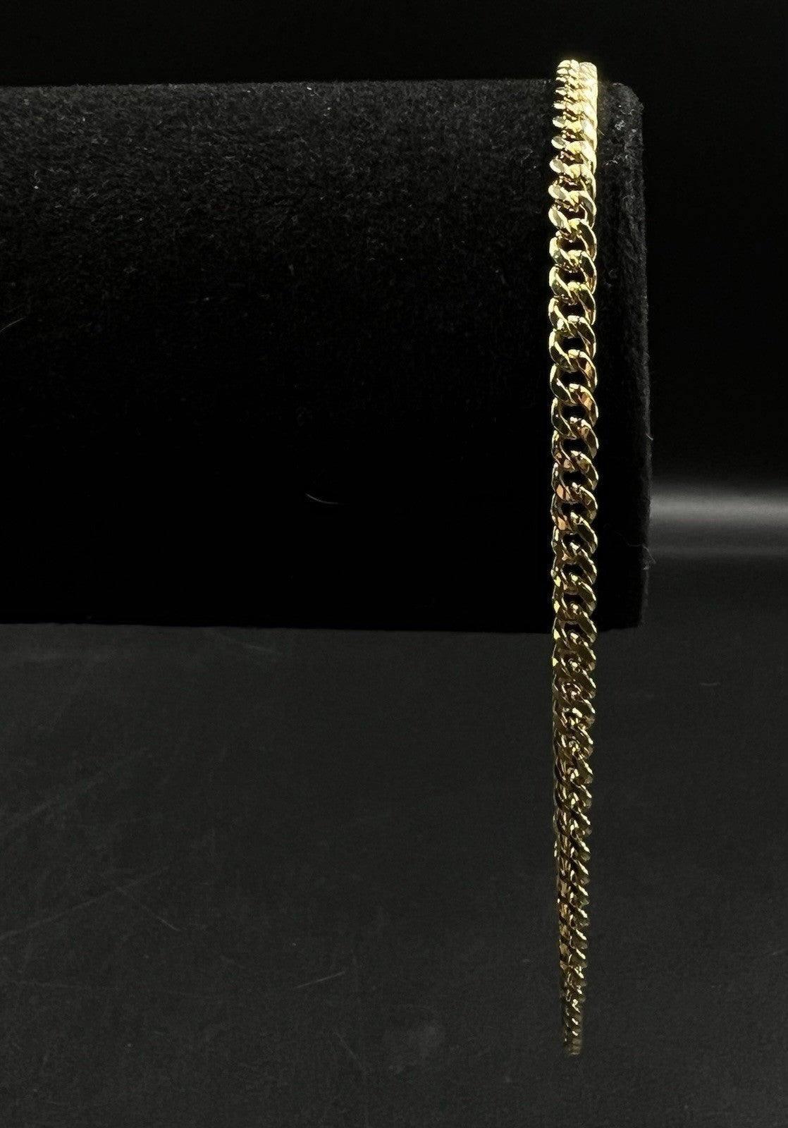 9.5” 10K Hollow Yellow Gold Miami Cuban Anklet | 3.94g | 3.7MM | Lobster Clasp |