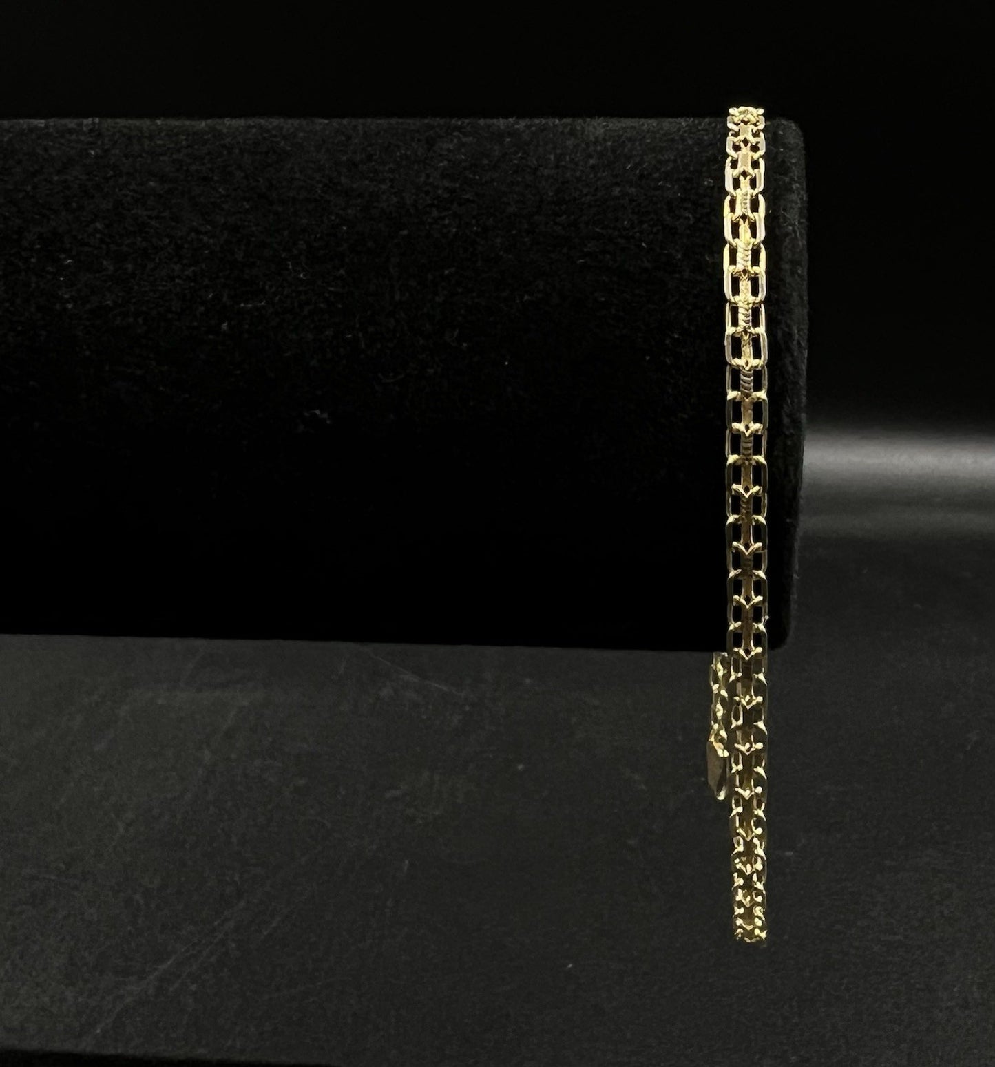 10.25” 14K Semi-Solid Yellow Gold Diamond Cut Bismark Anklet 3.83g | 3.5mm |