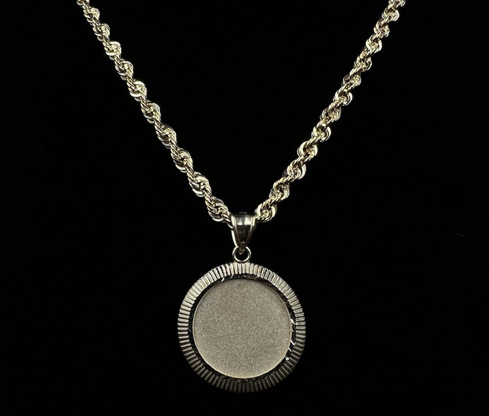1.1” 10K Semi-Solid Yellow Gold Diamond Cut Rolex Bezel Picture Pendant | 4.23g