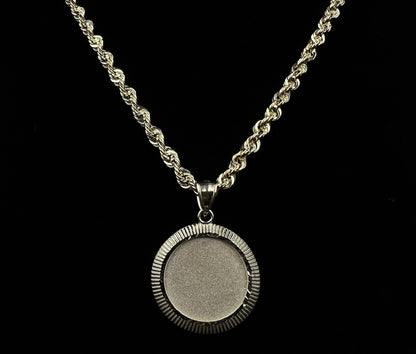 1.1” 10K Semi-Solid Yellow Gold Diamond Cut Rolex Bezel Picture Pendant | 4.23g
