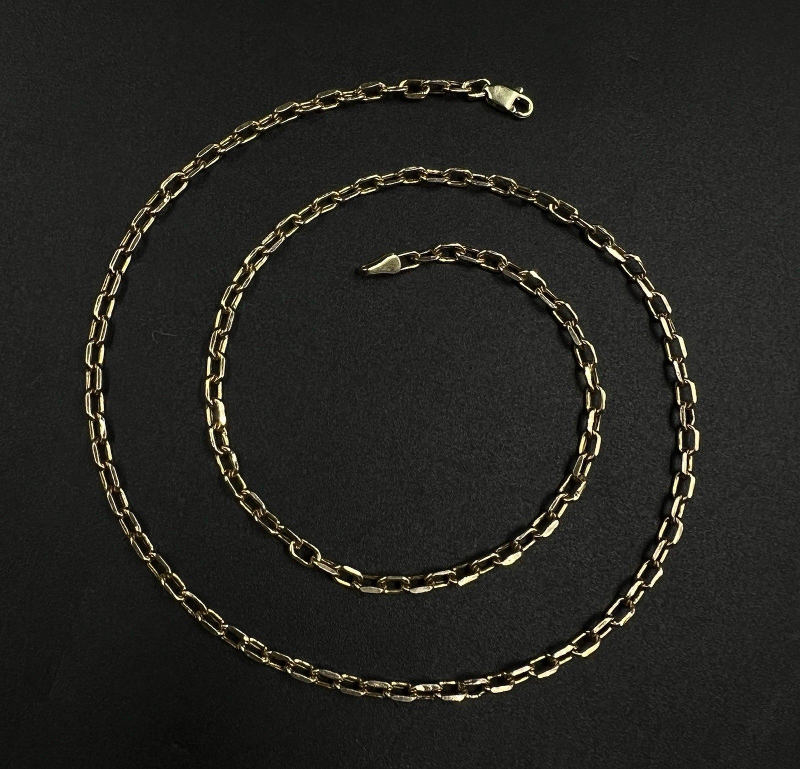 17.5” 14K Hollow Yellow Gold Cable Chain | 4.16g | 2.9mm | Lobster Clasp |