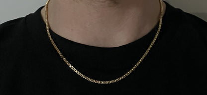 18” 14K Semi-Solid Yellow Gold Box Chain | 6.62g | 2.4mm | Italy | Lobster |