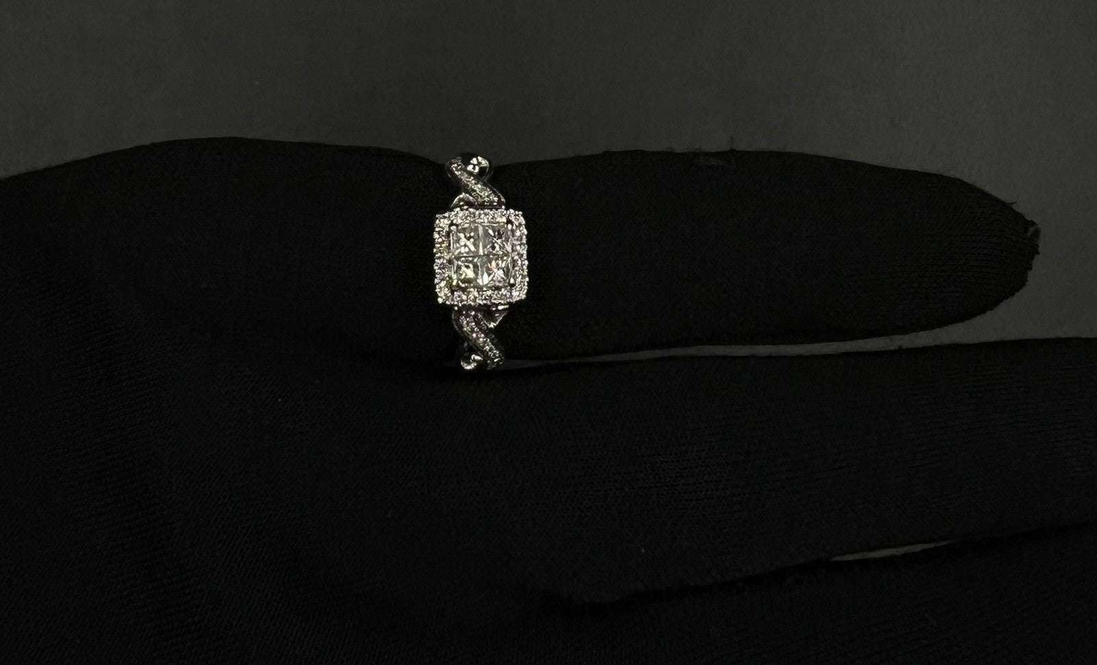 14K Solid White Gold Square Halo Natural Diamond Ring | Size 8 | ~1 ct | 5.76g |