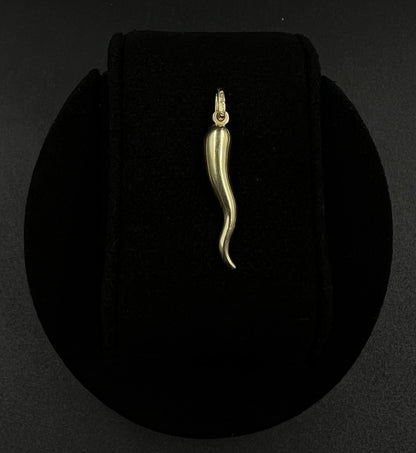 .22” x 1.18” 14K Hollow Yellow Gold Italian Horn Pendant | 1.12g | Italy |