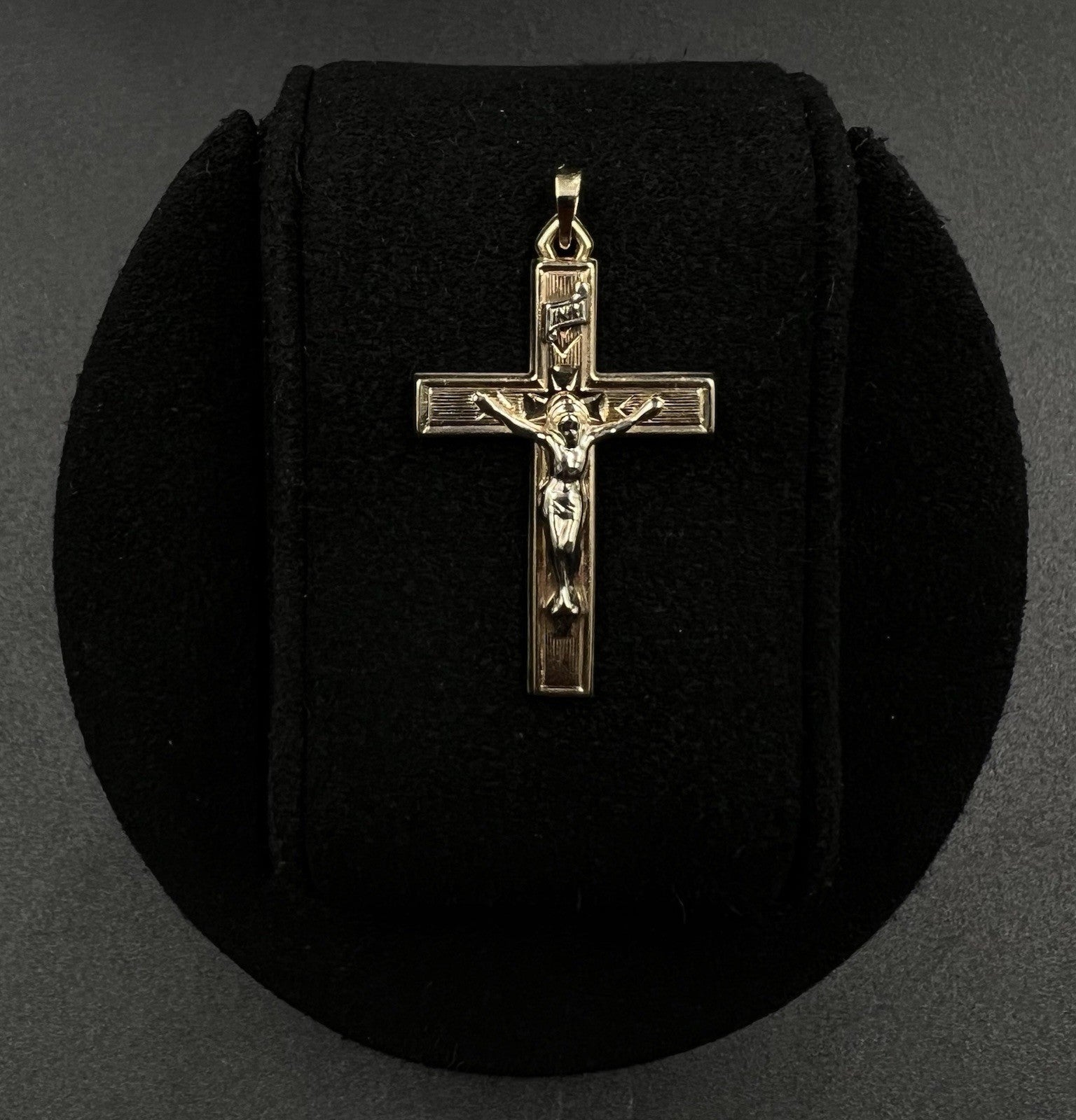 .85” x 1.4” 14K Hollow Two-Tone Gold Crucifix Pendant | 1.66g | 2.5MM Bail |
