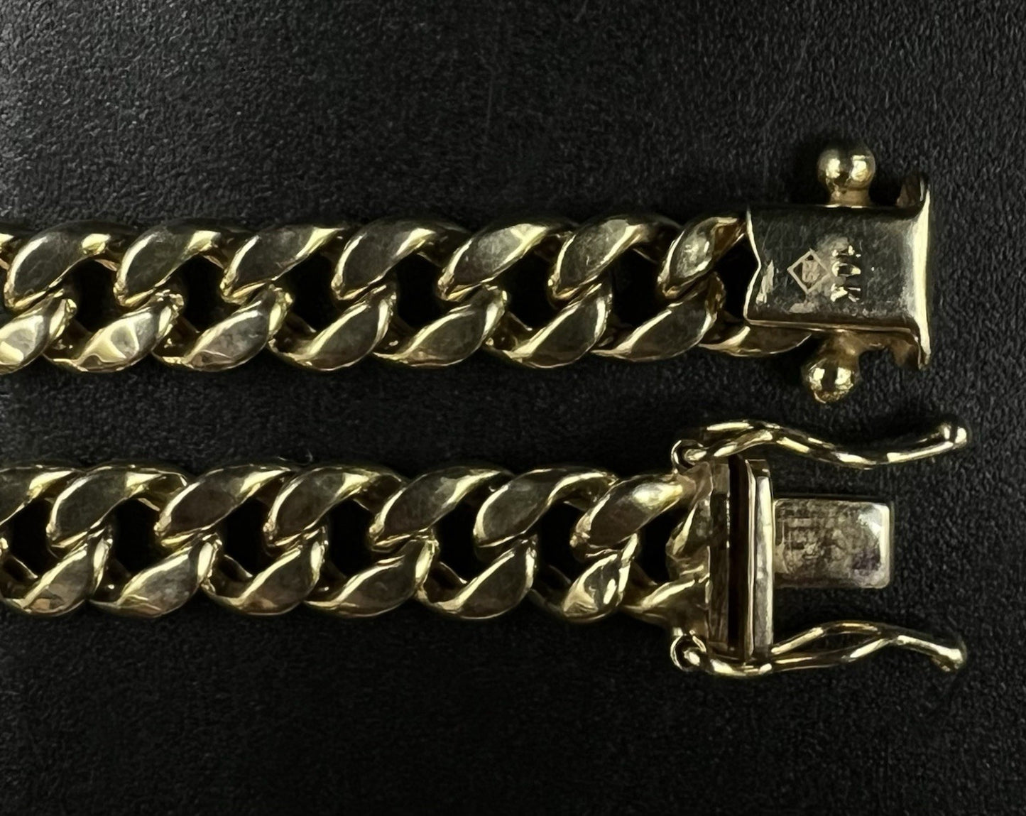 26” 10K Hollow Yellow Gold Diamond Cut Miami Cuban Chain | 22.10g | 6MM | Box |