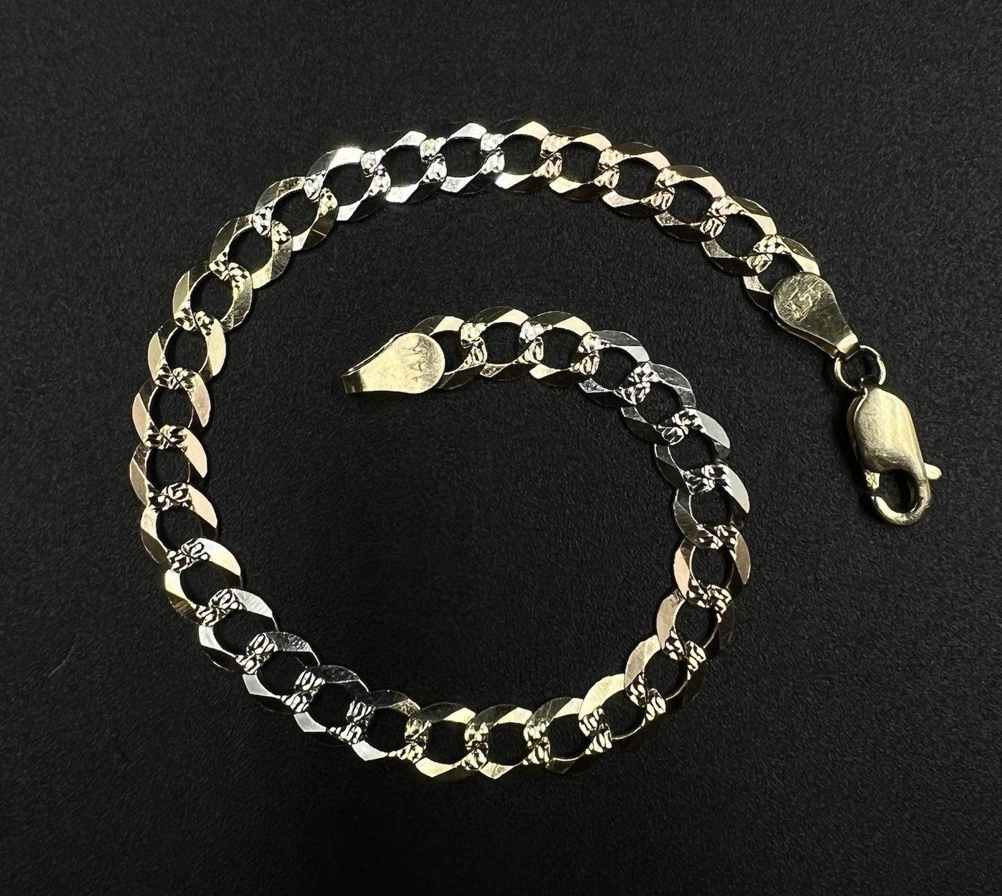 7.25” 14K Semi-Solid Tri-Tone Gold Diamond Cut Curb Bracelet | 6.36g | 5.6MM |