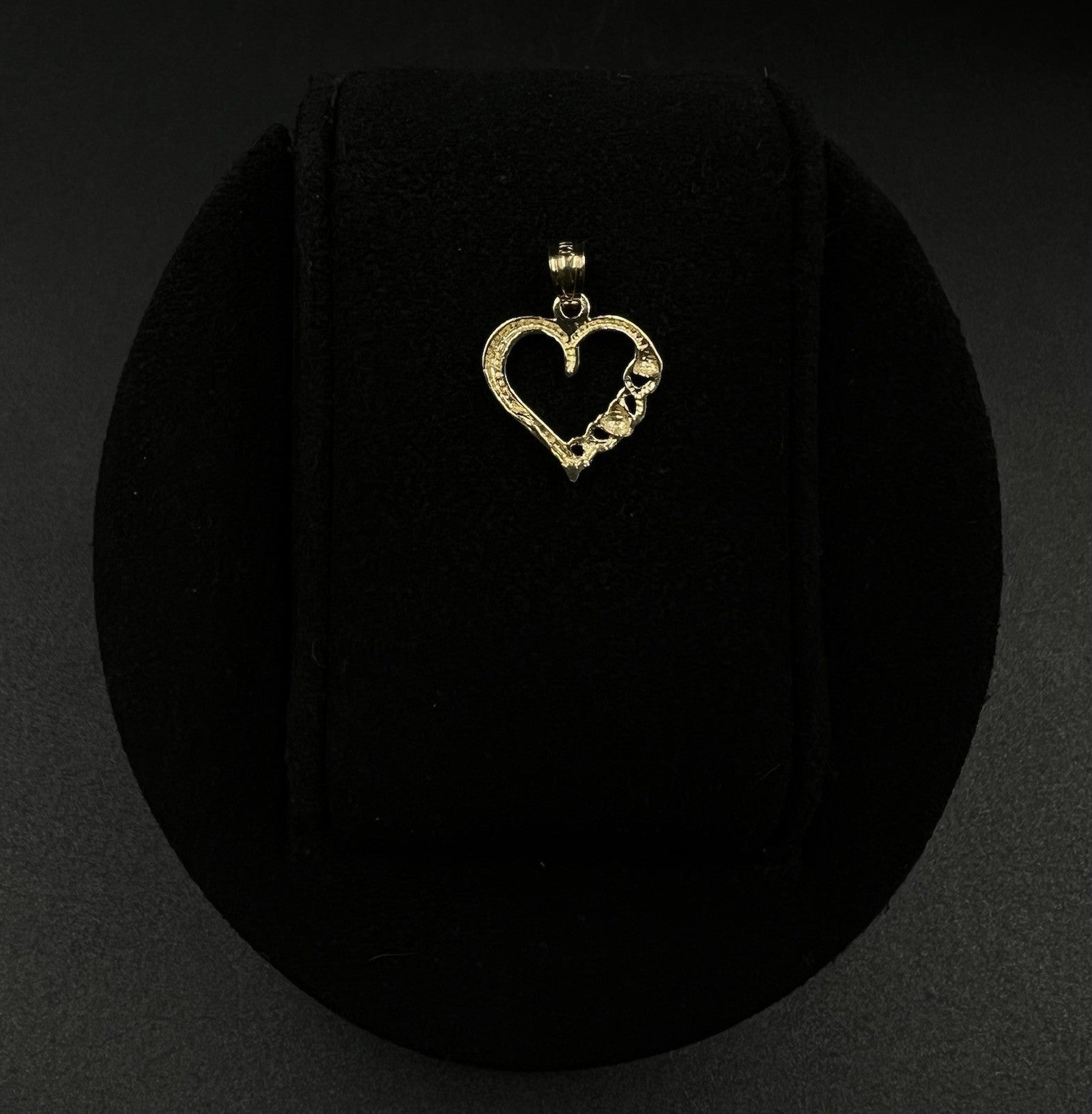 .55” x .74” 14K Solid Yellow Gold Heart Pendant | .79g | 2.8MM Bail |