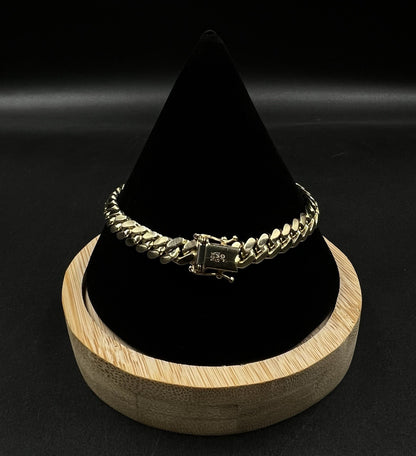 7.75” 10K Solid Yellow Gold Miami Cuban Bracelet | 27.57g | 6.8mm | Box Clasp |