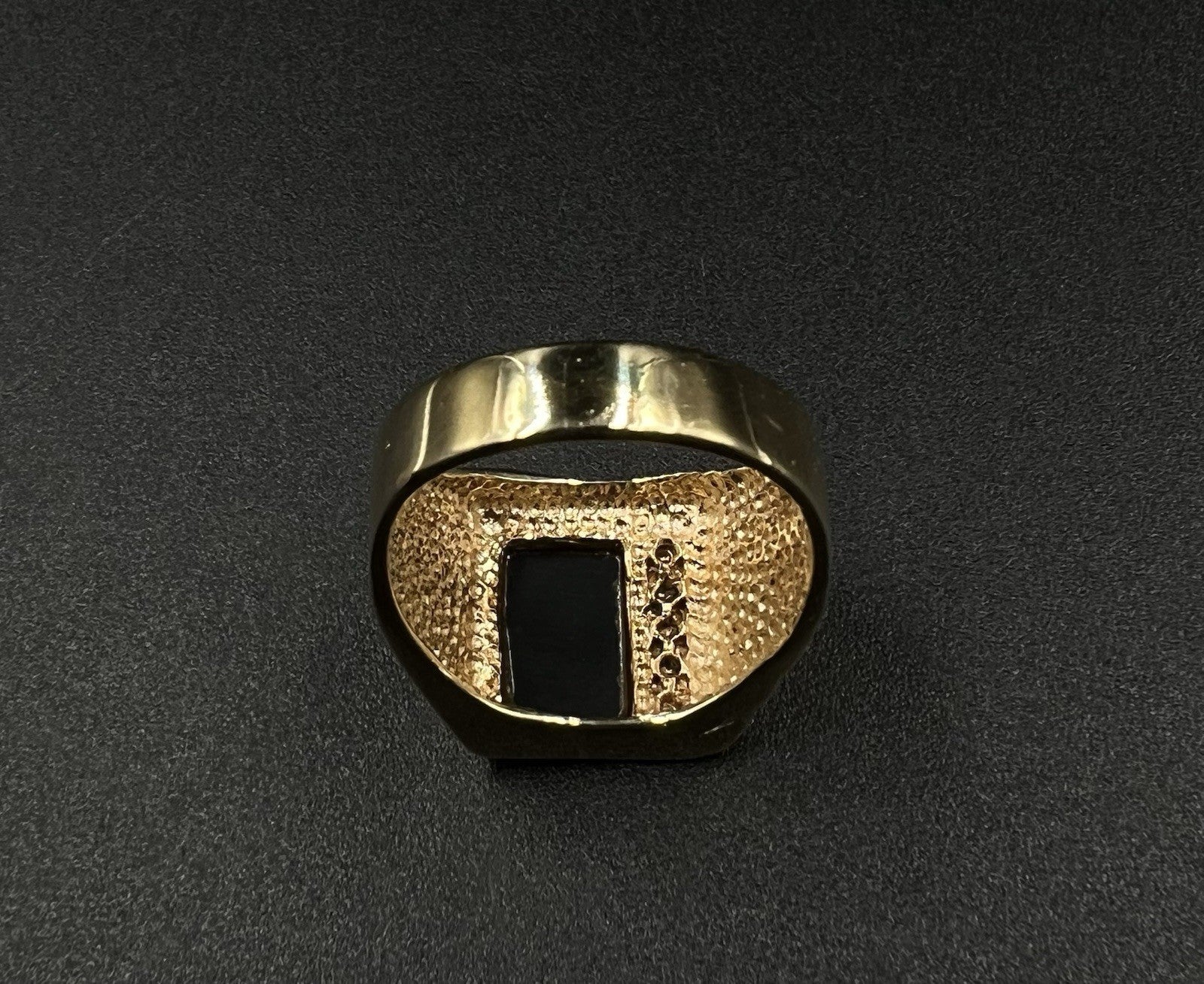 14K Solid Yellow Gold Natural Diamond Onyx Stone Nugget Ring | Size 9 | 9.51g |