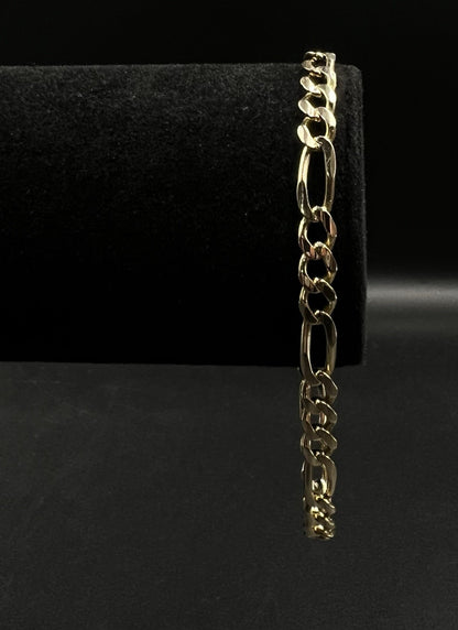 8.5” 14K Solid Yellow Gold Figaro Bracelet | 11.67g | 5.6mm | Italy | Lobster |