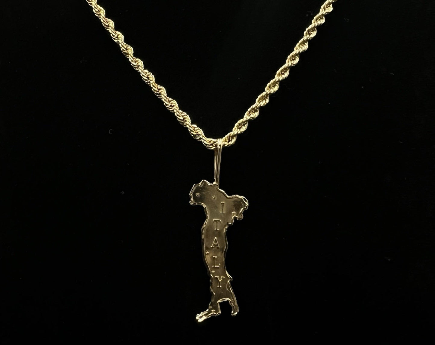 .6” x 1.88” 14K Solid Yellow Gold Italy Boot Pendant | 2g | 3.5MM x 8MM Bail |