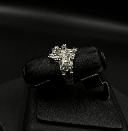 14K Solid White Gold Natural Diamond Baguette Round Cluster Ring Size 7.25 5.87g
