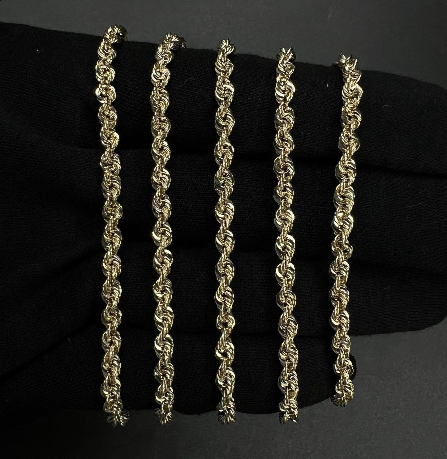 32” 14K Hollow Yellow Gold Rope Chain | 7.42g | 4MM | Lobster Clasp |