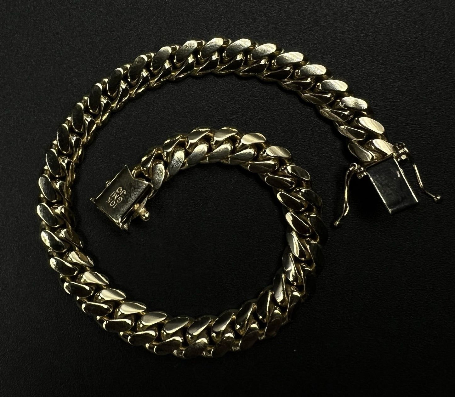 7.75” 10K Solid Yellow Gold Miami Cuban Bracelet | 27.57g | 6.8mm | Box Clasp |