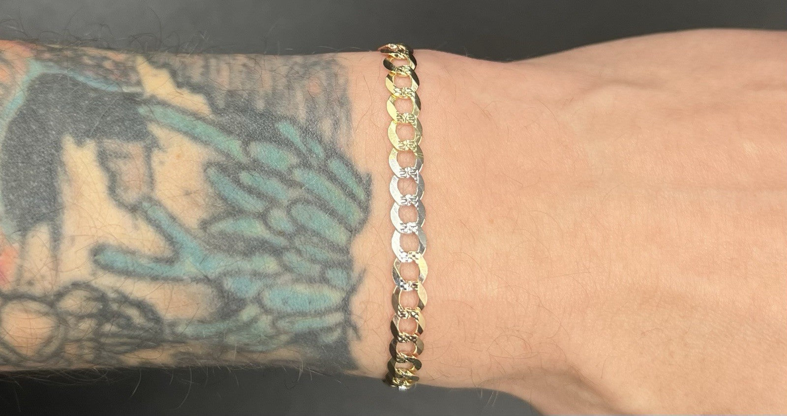 7.25” 14K Semi-Solid Tri-Tone Gold Diamond Cut Curb Bracelet | 6.36g | 5.6MM |