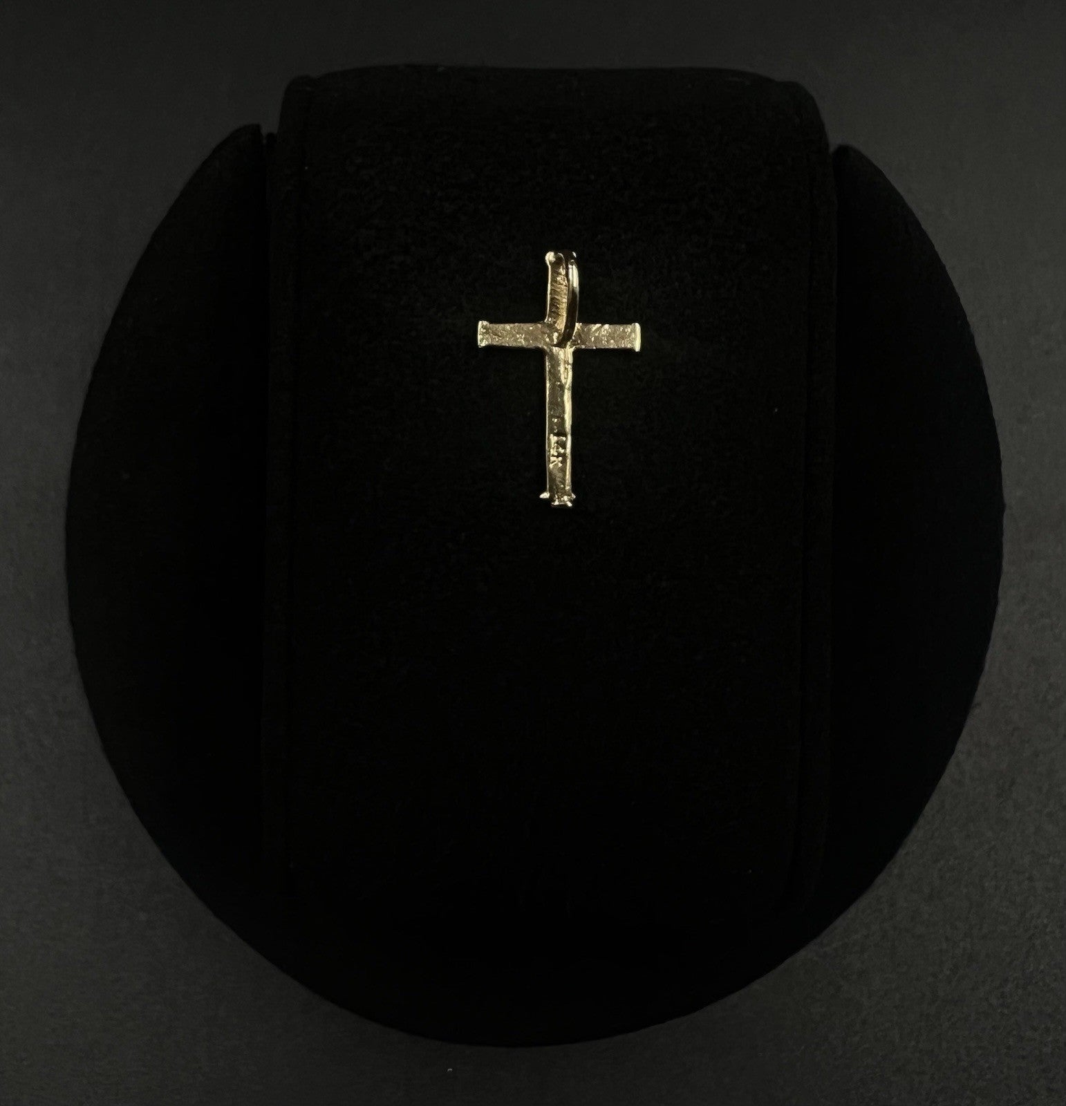 .46” 14K Solid Yellow Gold Diamond-Cut Cross Pendant | .55g | 2mm x 3.5mm Bail