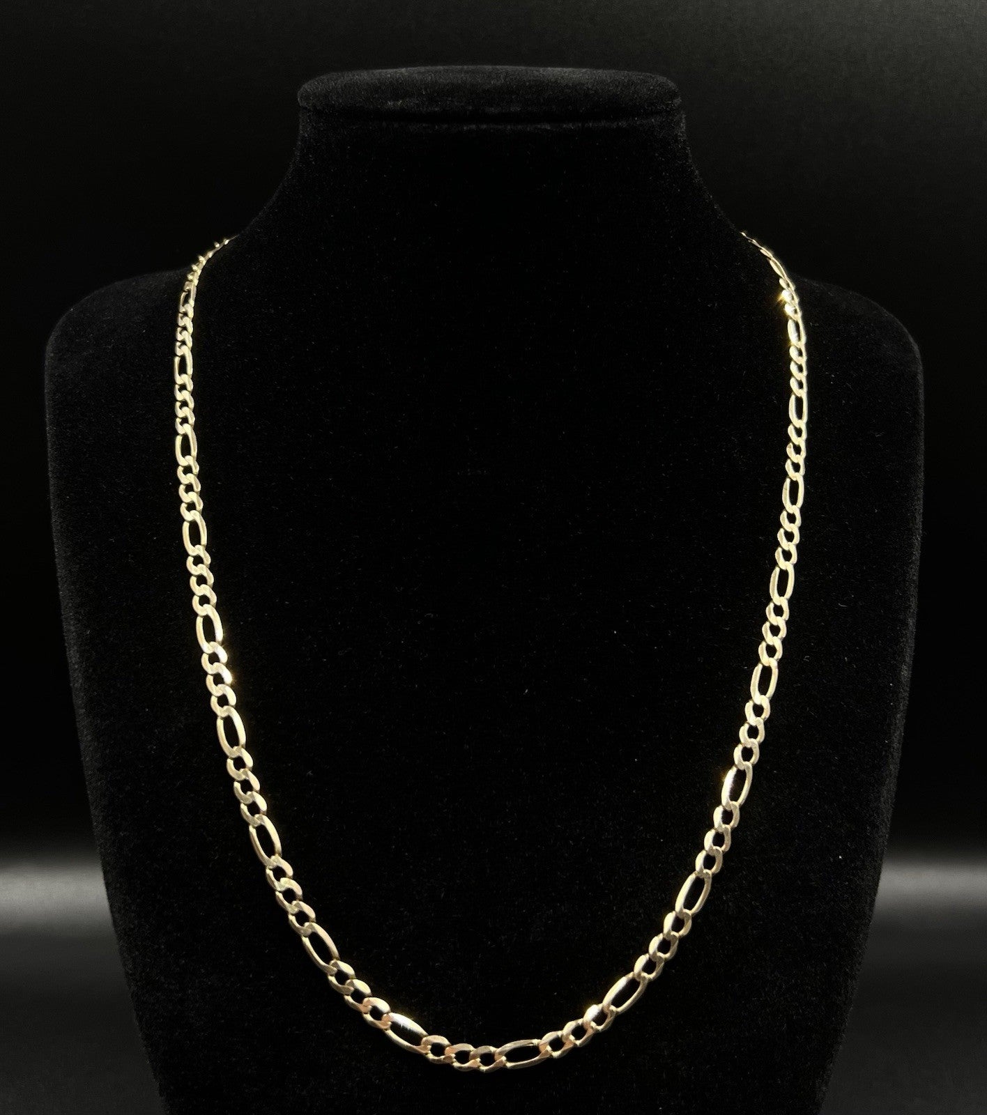 19” 14K Solid Yellow Gold Diamond Cut Figaro Chain 9.15g | 3.9mm | Italy Lobster