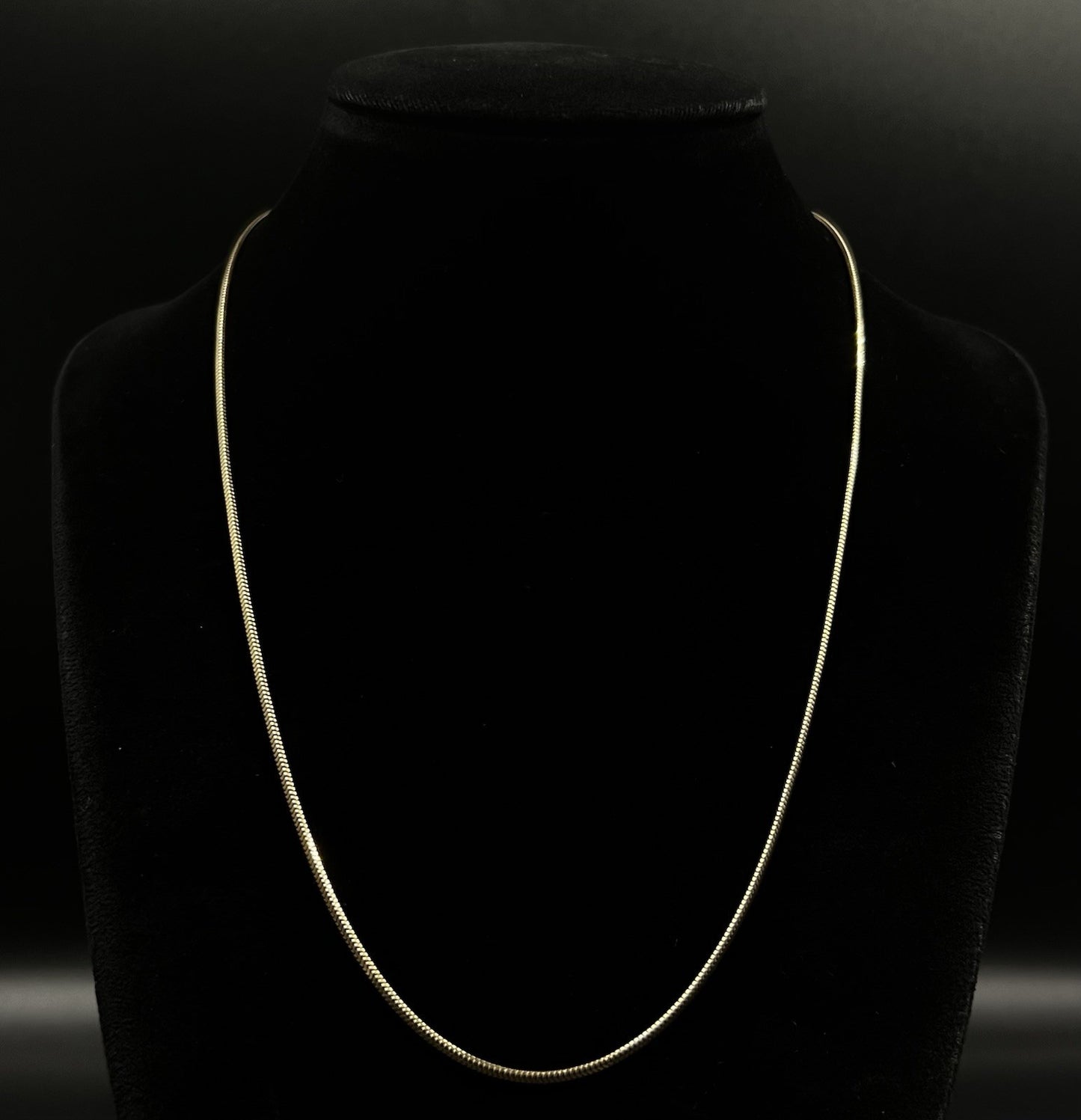 18” 14K Solid Yellow Gold Snake Chain | 5.09g | 1.7mm | Lobster Clasp |