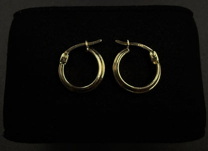 0.53” 14k Hollow Yellow Gold - Huggie Hoop Earrings | 0.98g | 0.15” Thick |