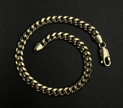 8” 14K Hollow Yellow Gold Miami Cuban Bracelet | 7.64g | 5.3mm | Italy | Lobster