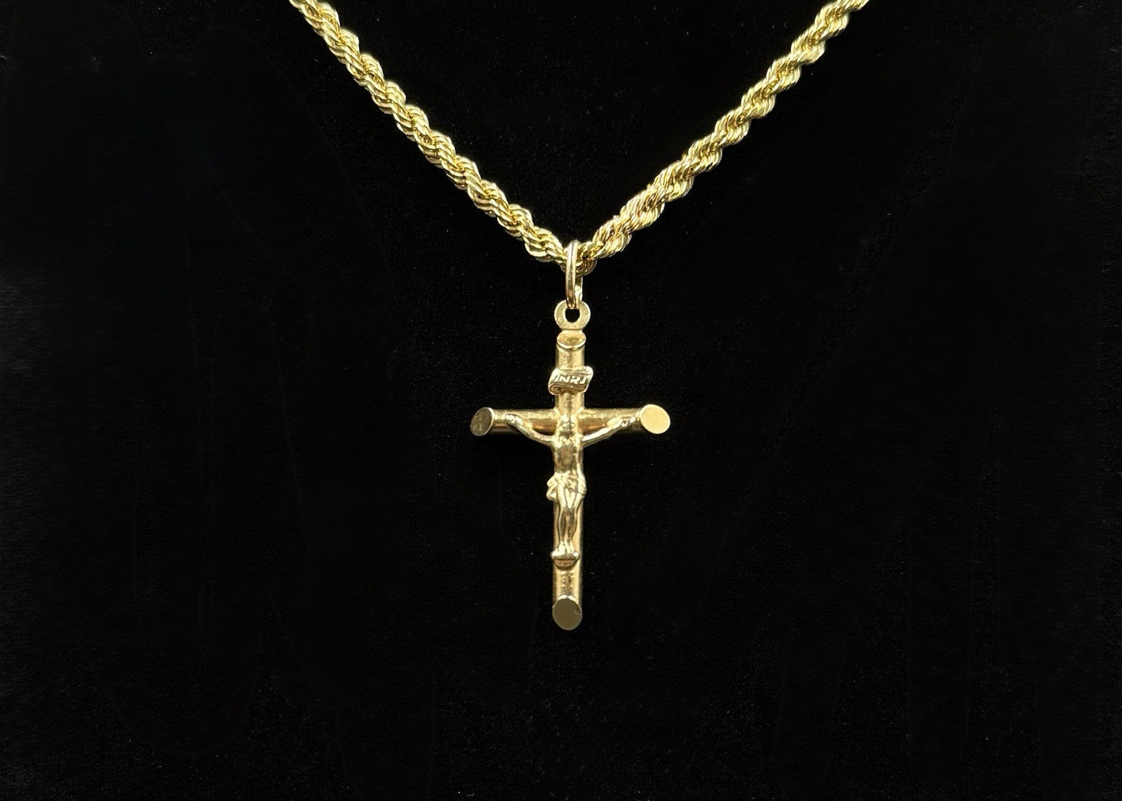.83” x 1.6” 14k Hollow Yellow Gold Crucifix Pendant | 1.86g | 3.2mm x 6mm Bail