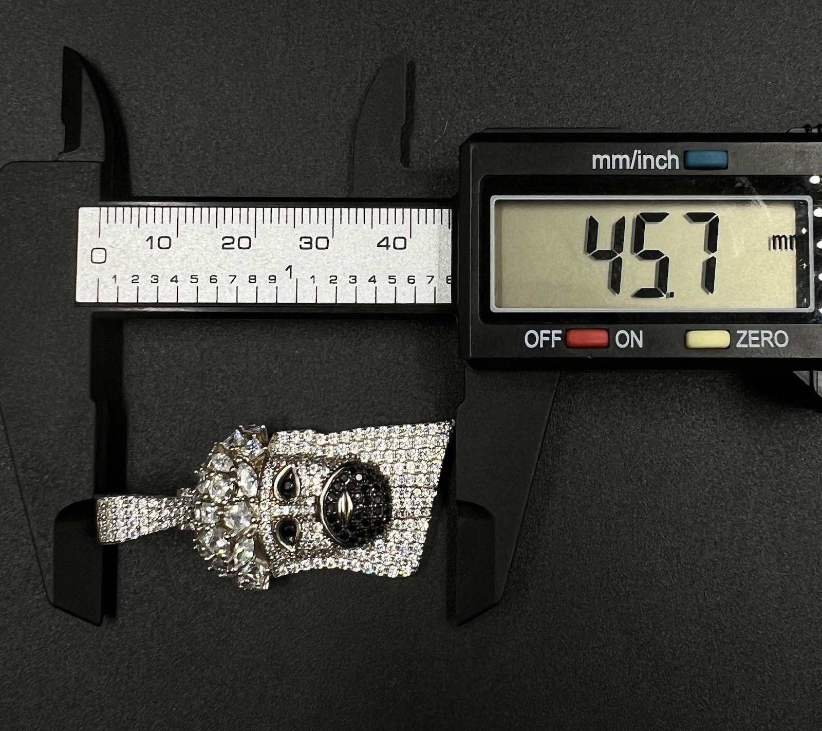 .84” x 1.8” 925 Semi-Solid Sterling Silver Jesus Face Pendant 11.44g 7.5MM Bail